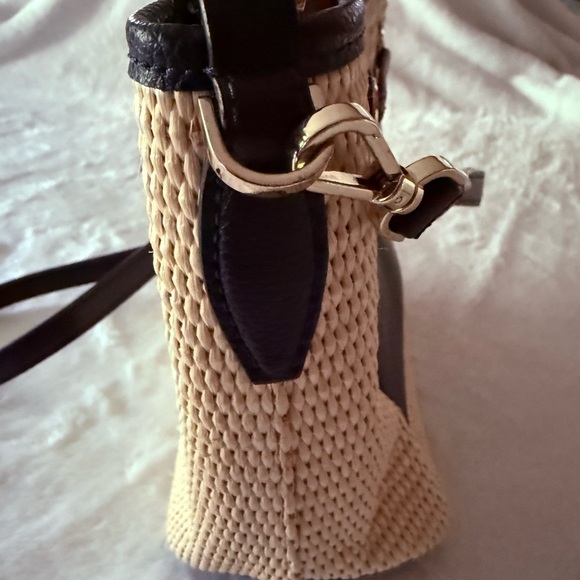 Kate Spade New York Eva Straw Small Bucket Bag - Picture 12 of 13